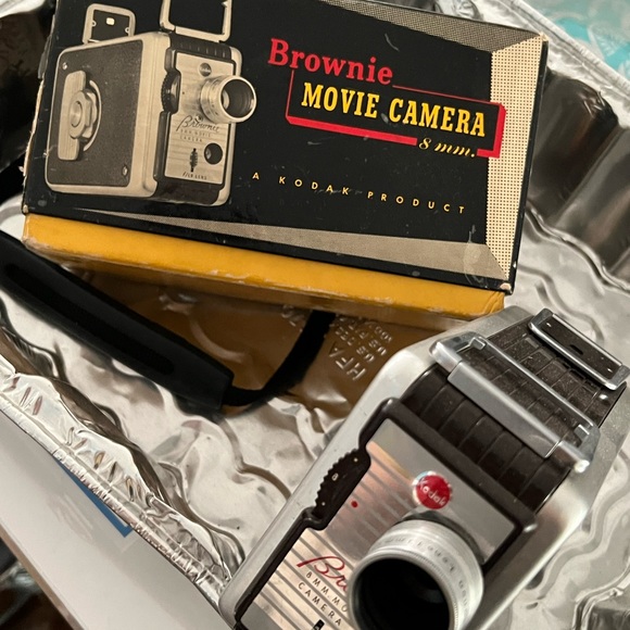 Brownie movie camera 8mm - Picture 3 of 5